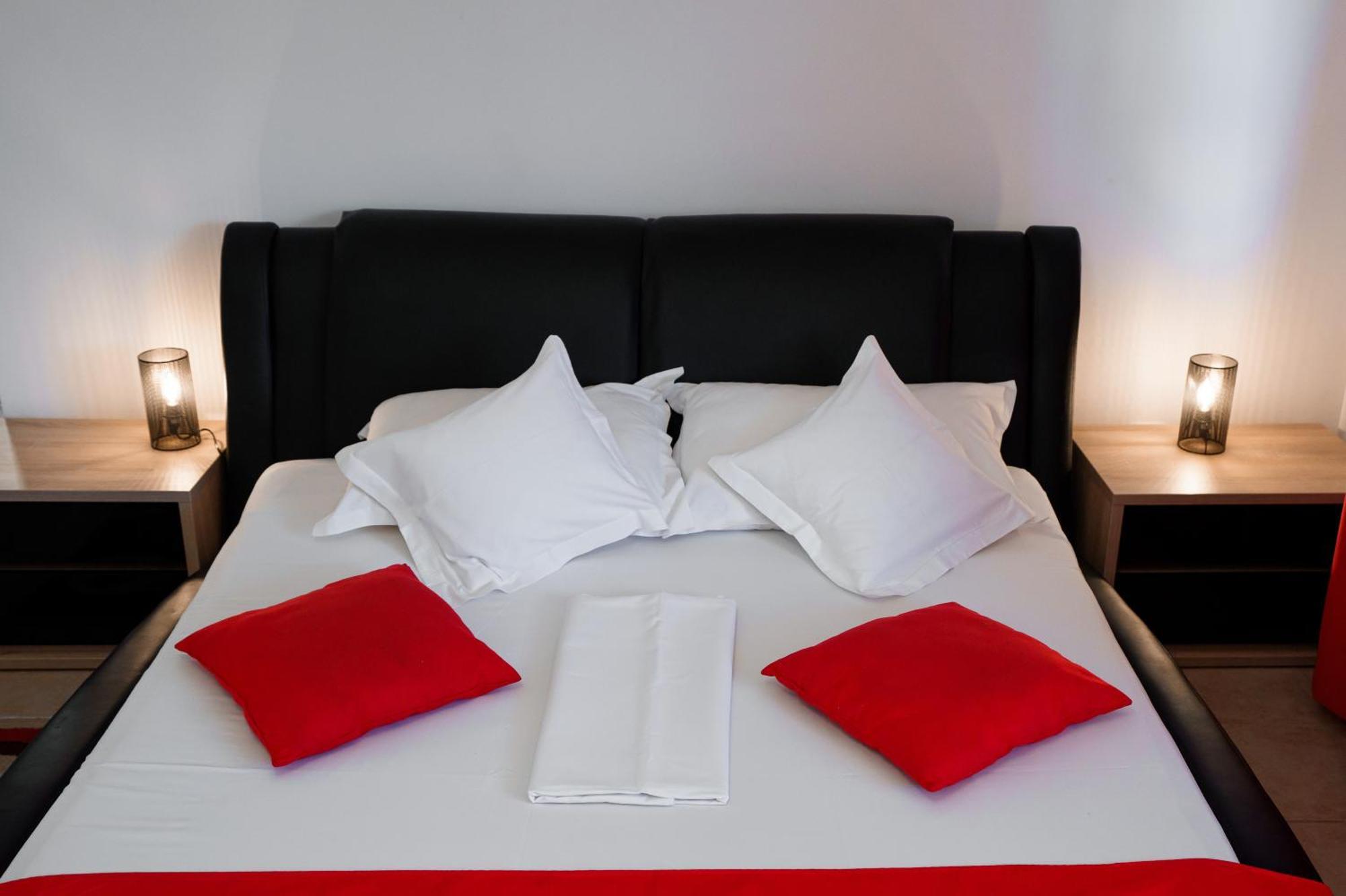 Hotel Raluca Năvodari Esterno foto