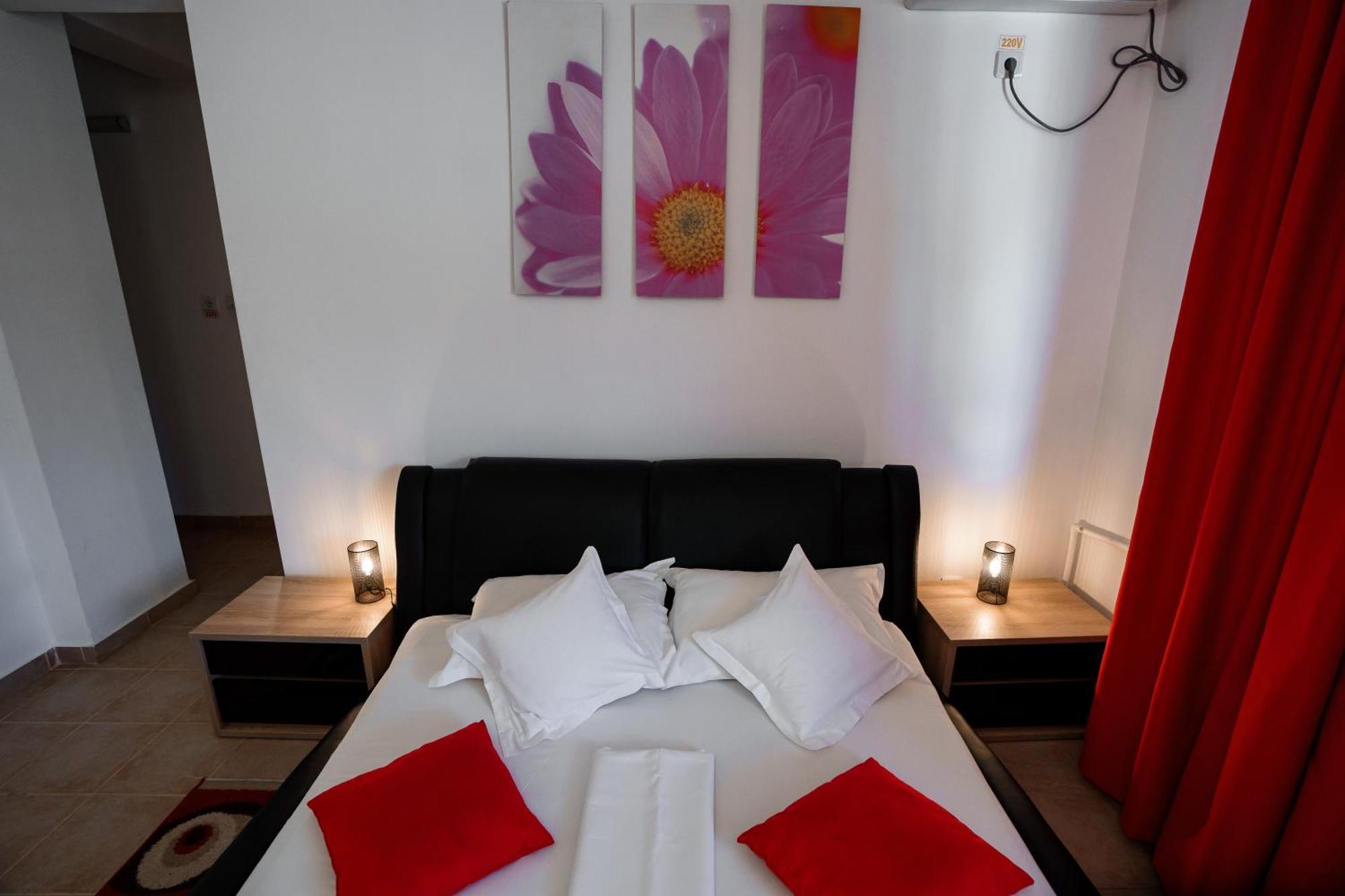 Hotel Raluca Năvodari Esterno foto