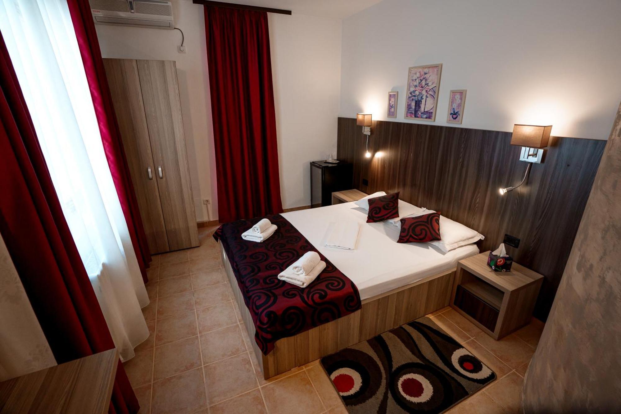 Hotel Raluca Năvodari Esterno foto