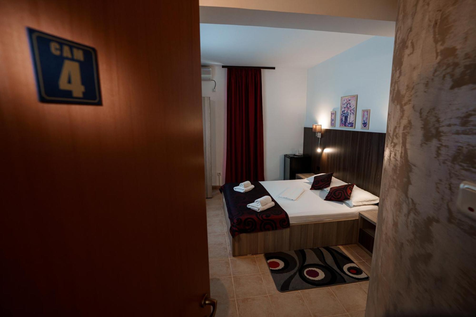 Hotel Raluca Năvodari Esterno foto