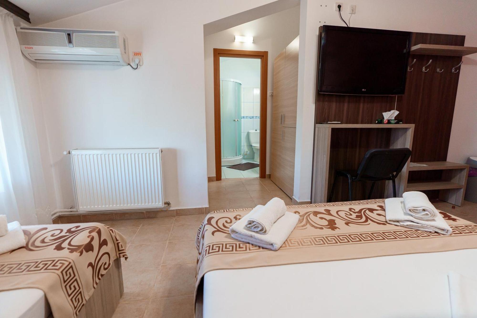Hotel Raluca Năvodari Esterno foto