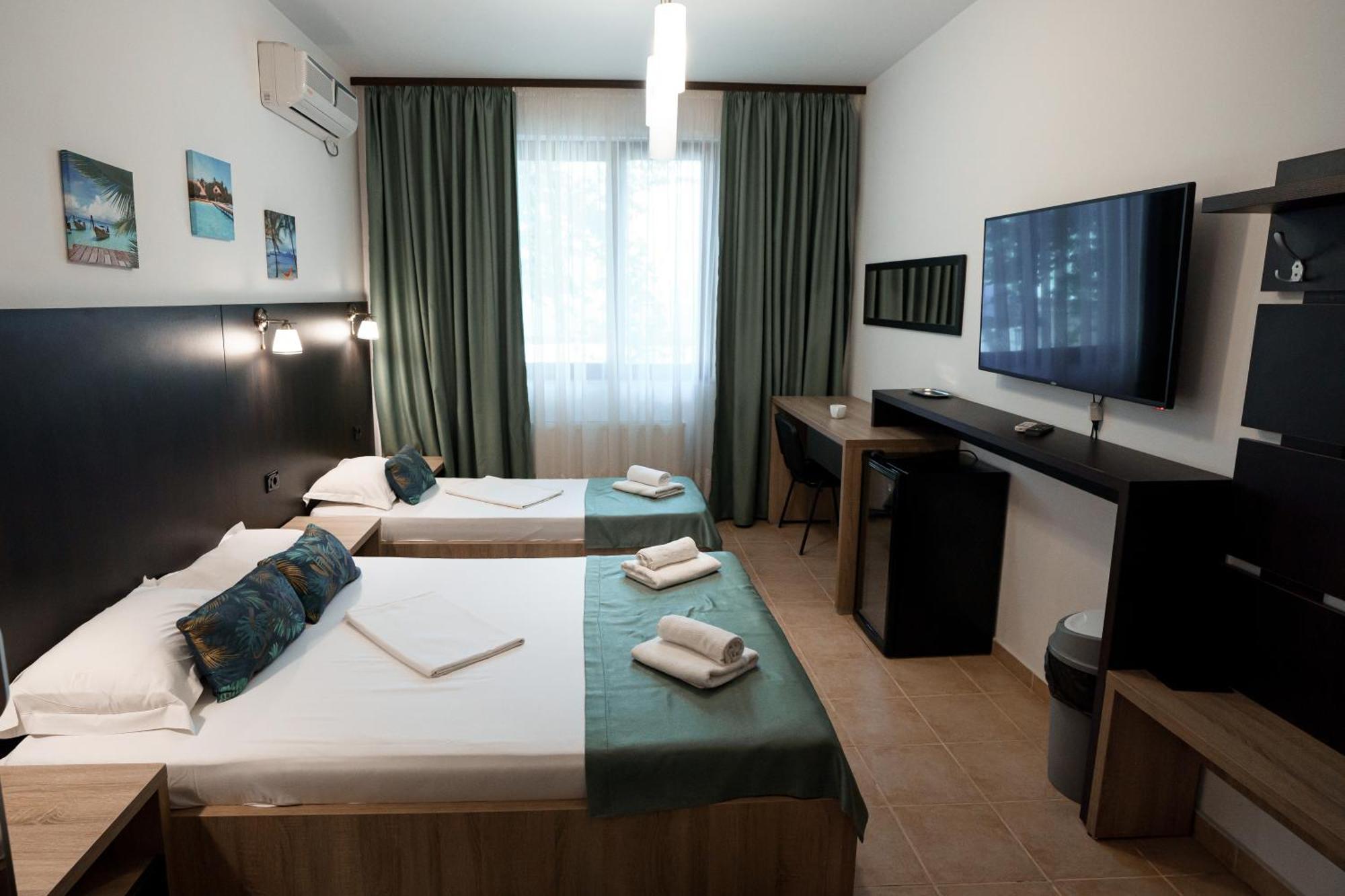 Hotel Raluca Năvodari Esterno foto